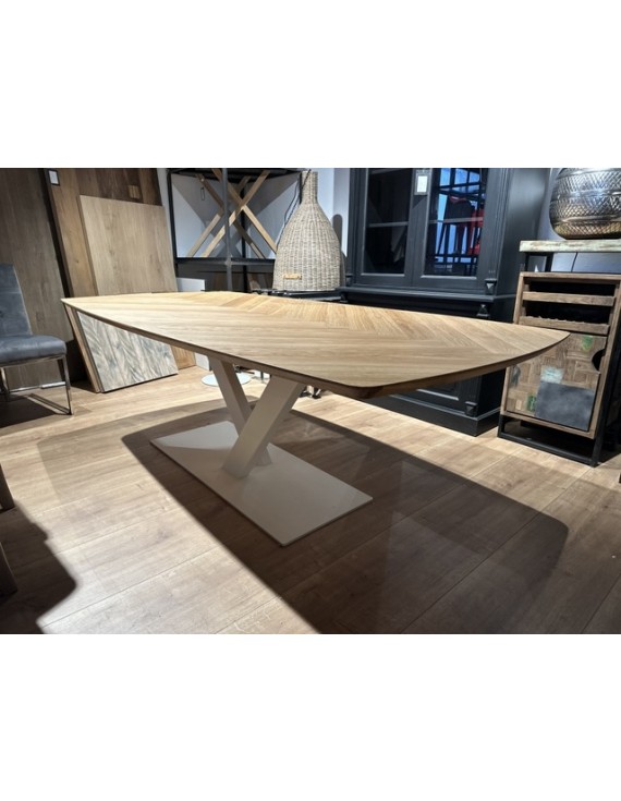 Tisch Eiche furniert, Esstisch Eichen Tischplatte Fischgrätenmuster, Breite 240 cm