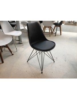 Design Stuhl, Stuhl gepolstert mit Metallgestell schwarz