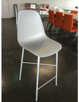 PRO Barstuhl weiß Barstuhl Metall-Kunststoff weiß, Sitzhöhe 65 cm 