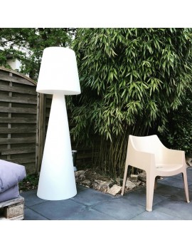 Gartenleuchte weiß, Stehleuchte aus Kunststoff, Outdoor Stehlampe weiß Lampenschirm in verschiedenen Farben, Höhe 200 cm 